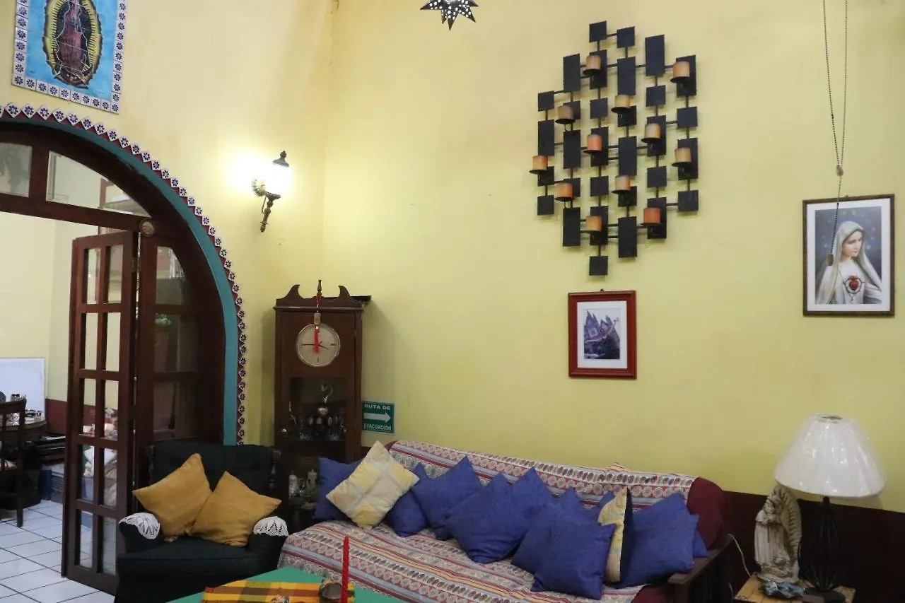 Hostel Casa Zalaoui Guadalajara