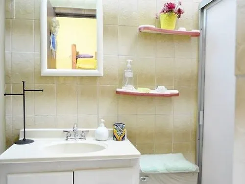 Pensión Hostel Casa Zalaoui Guadalajara México