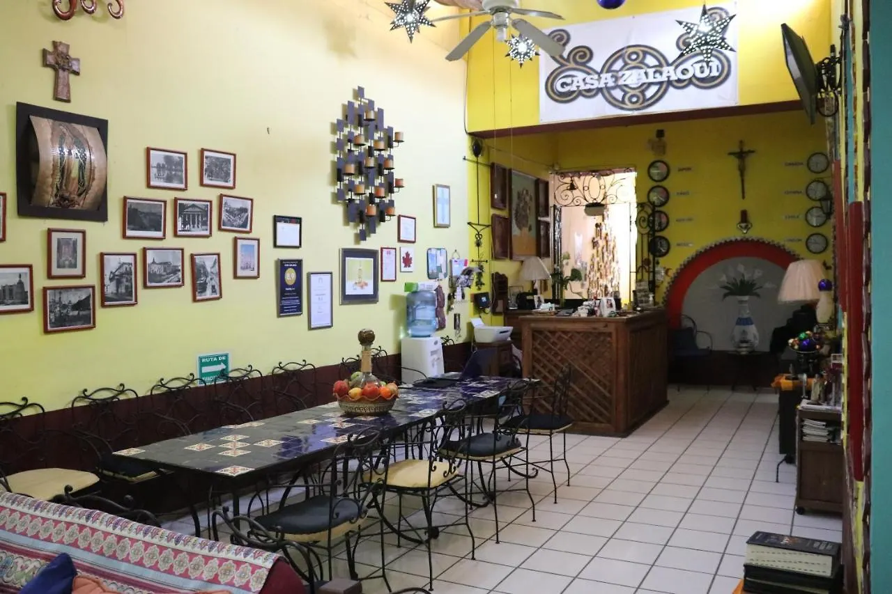 Konukevi Hostel Casa Zalaoui Guadalajara