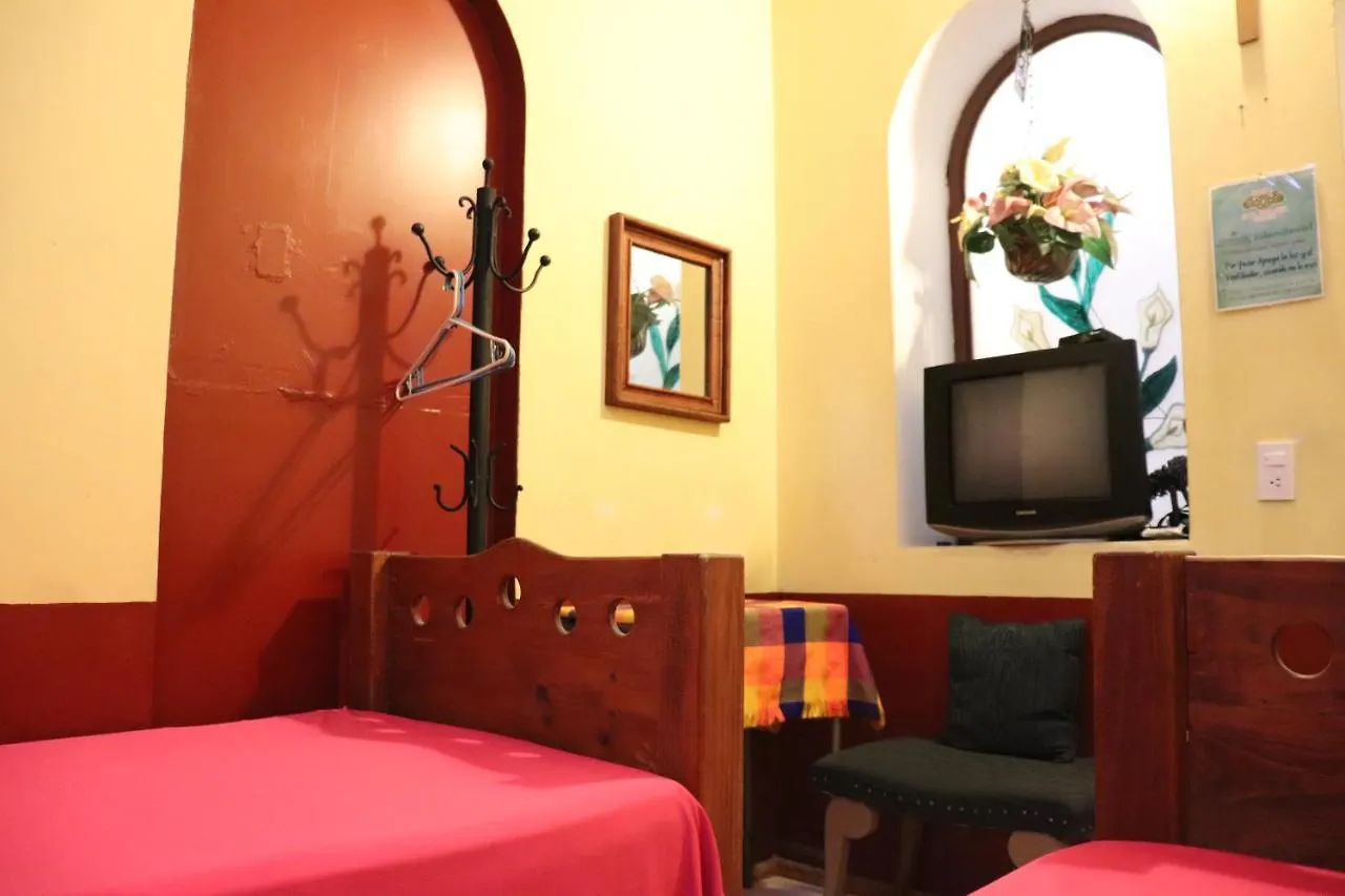 Konukevi Hostel Casa Zalaoui Guadalajara