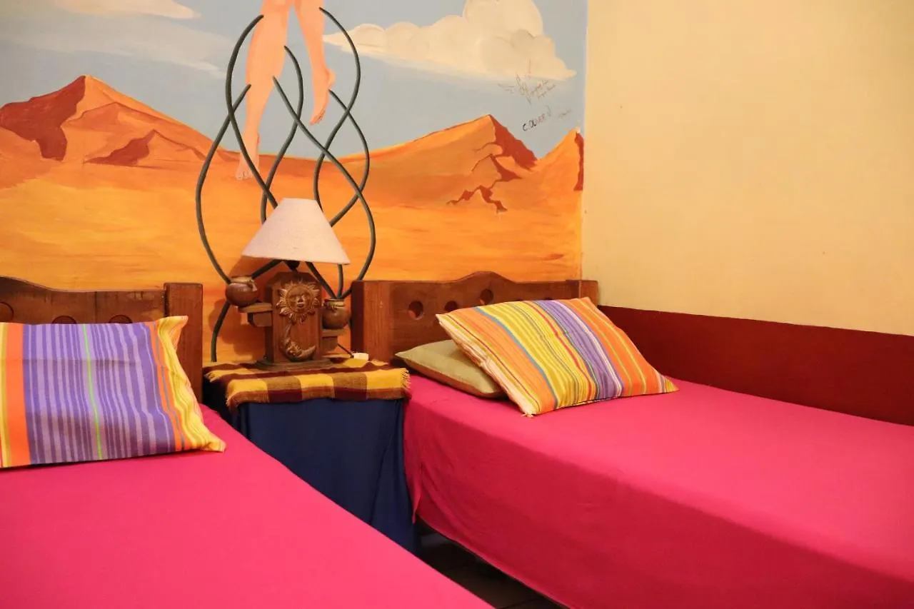 Hostel Casa Zalaoui Guadalajara Konukevi