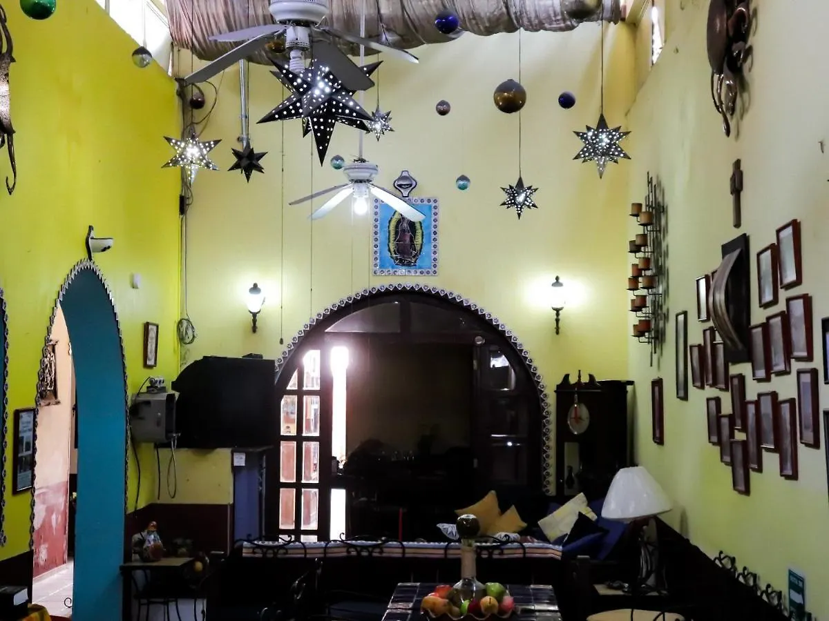 Konukevi Hostel Casa Zalaoui Guadalajara